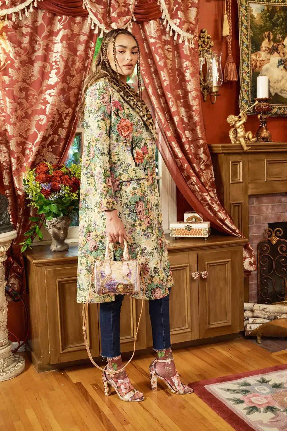 Aratta - Remember the Time Jacquard Coat: Olive Floral / M