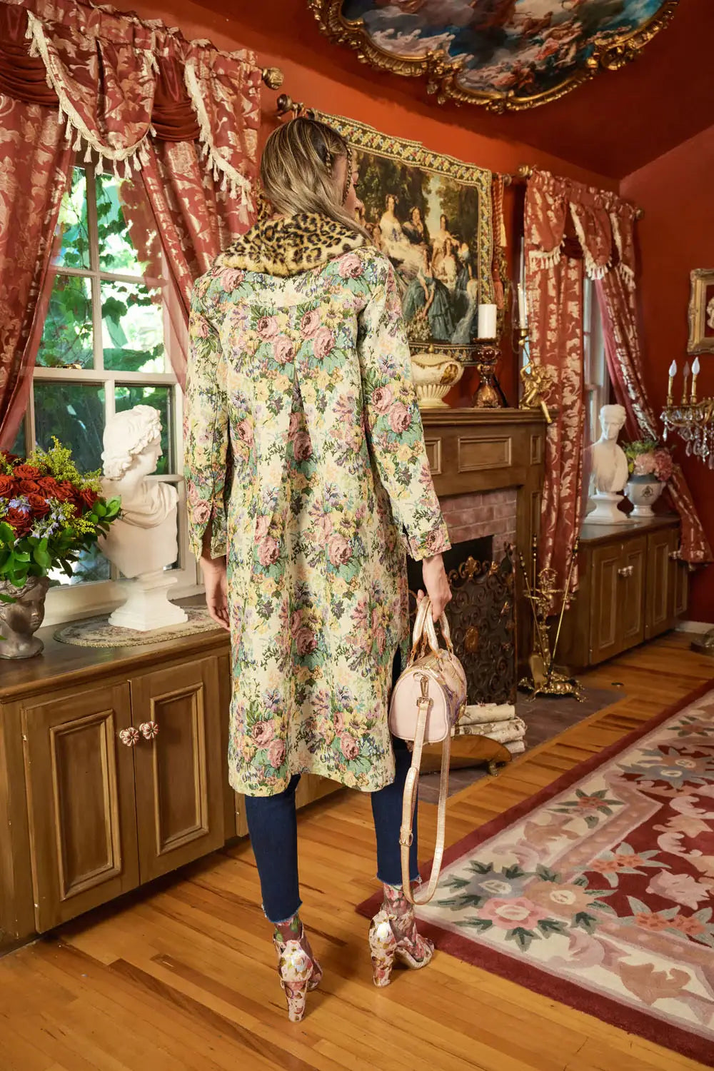 Aratta - Remember the Time Jacquard Coat: Olive Floral / M
