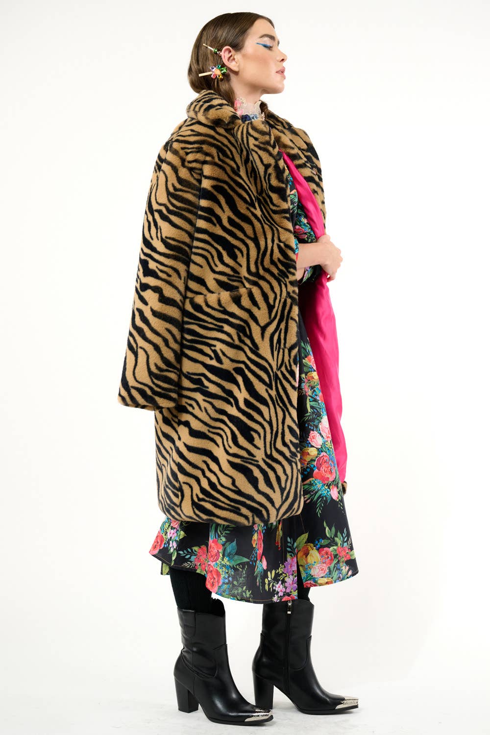 Aratta - Zinnia Shirt-Dress: Black Floral / M