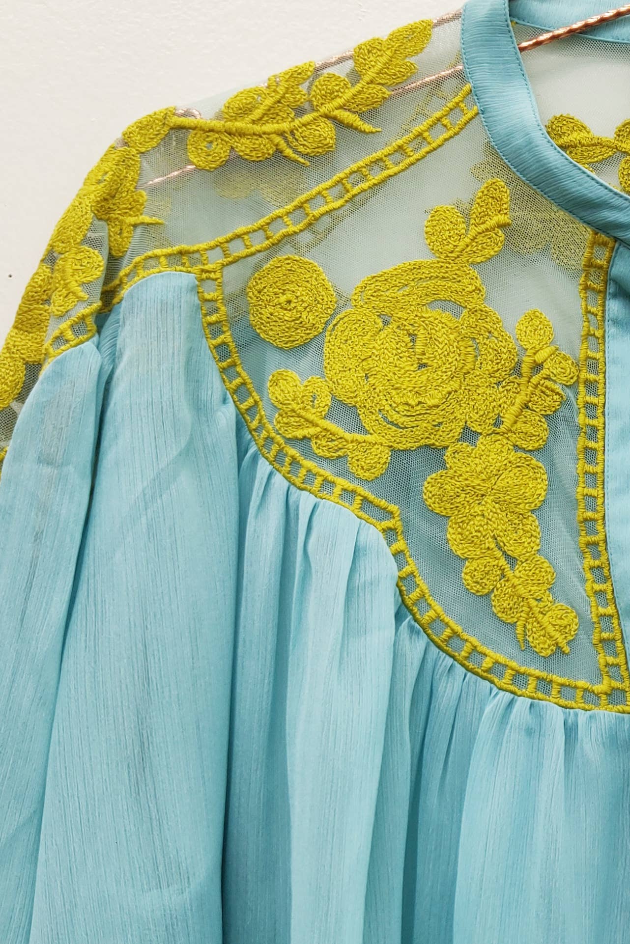 Aratta - Camellia Top / Blouse: Foggy Teal / L