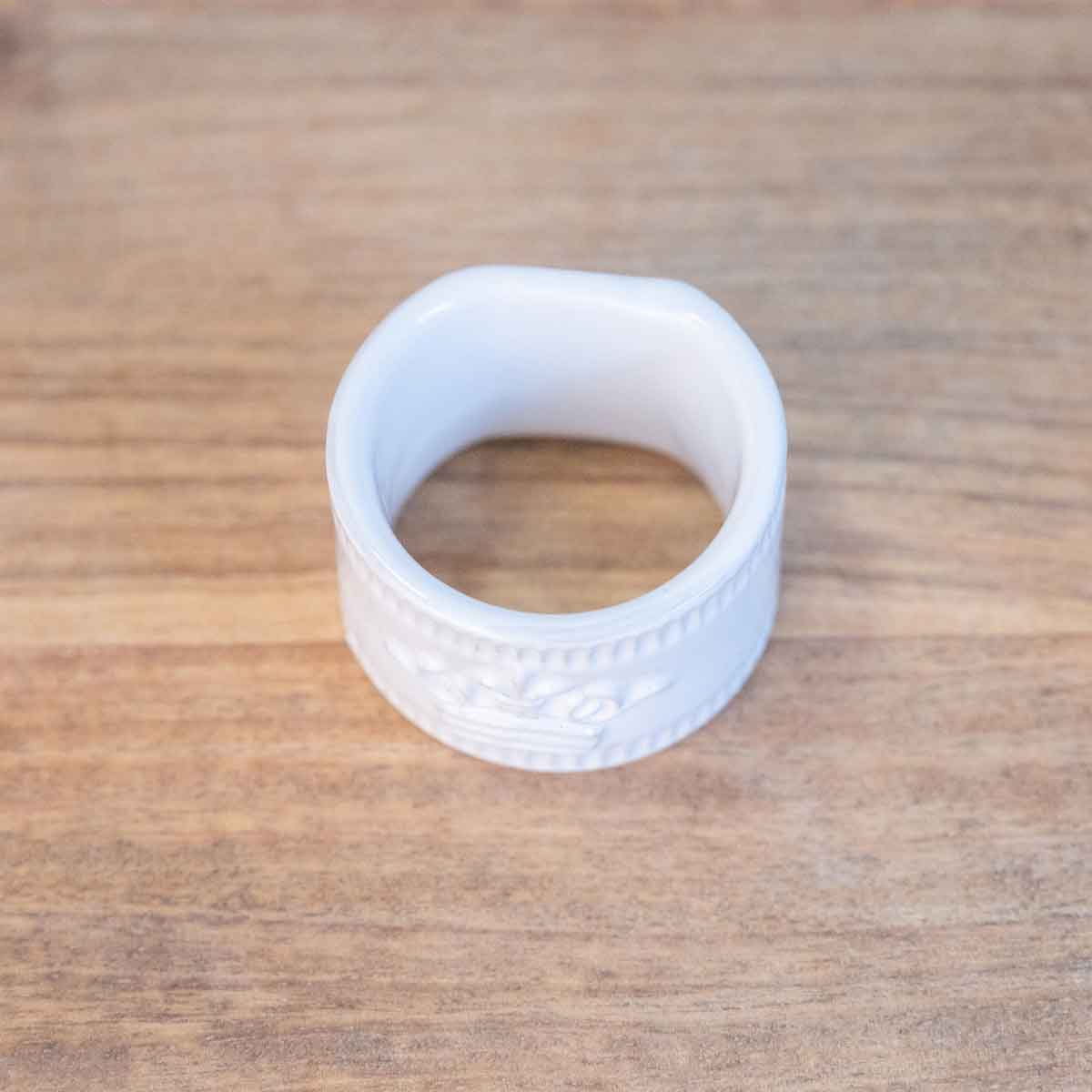 The Royal Standard - Crown Napkin Ring   Antique White   2"